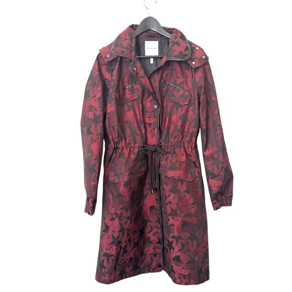 AVEC LES FILLES Camo Print Rain Anorak Burgundy Small - Picture 2 of 4
